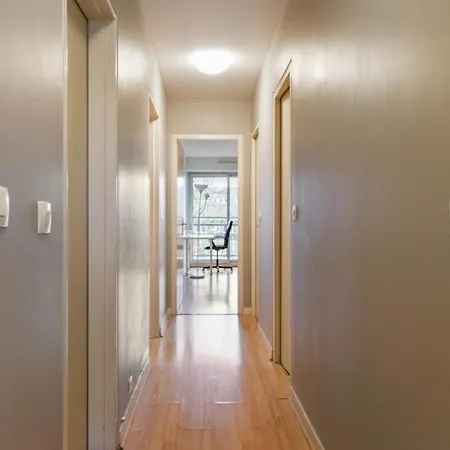 Modern And Bright Flat With Balcony In Vauban District In - Welkeys *