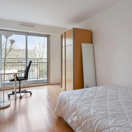 Modern And Bright Flat With Balcony In Vauban District In - Welkeys * Lille